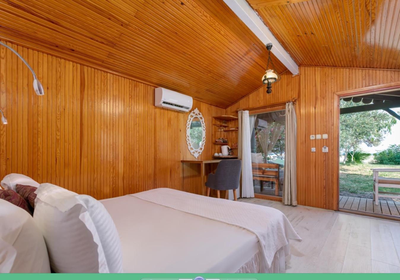 Bed & Breakfast Etenna Çıralı